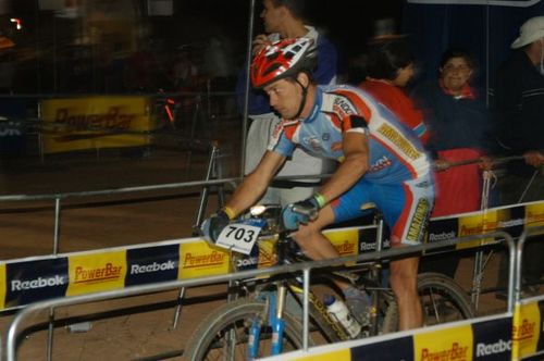 Competição acontece da meia-noite ao meio-dia  com doze horas de pedal. (foto: Arquivo Webventure)