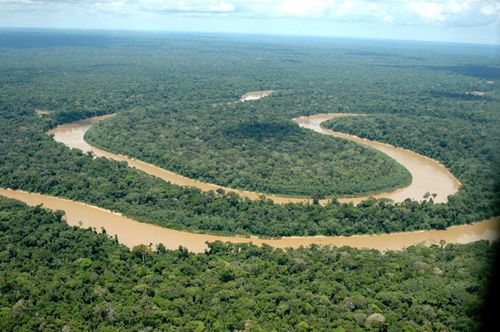 Rio Itacuí  no Norte do país. (foto: Margi Moss/Divulgação)