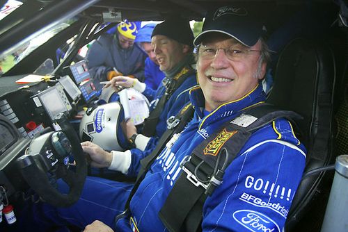 Jean Louis Schlesser (foto) mantém o projeto do buggy junto com seu companheiro Jose Maria Servia (foto: Gauloises Racing)