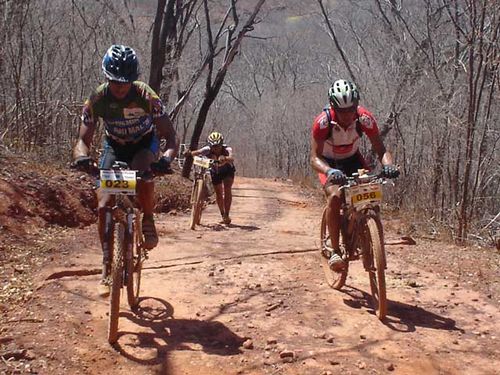 Vencedores do Bike Race ainda não receberam a premiação. (foto: Camila Christianini/ www.webventure.com.br)