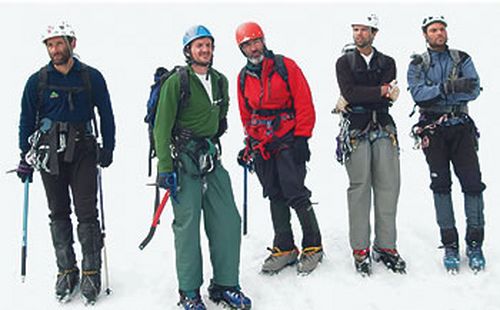 Os alpinistas: Nelson  Nativo  Tato  Walter e Júlio. (foto: Divulgação)