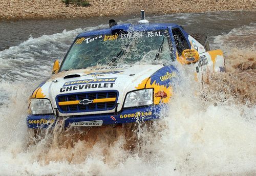 Um dos líderes do campeonato  o carro de Marlon e Joseane Koerich (foto: Donizetti Castilho/ www.webventure.com.br)