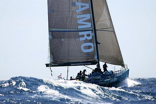 ABN AMRO V60 liderando a Route de l´Equateur (foto: Divulgação/ Team ABN AMRO)