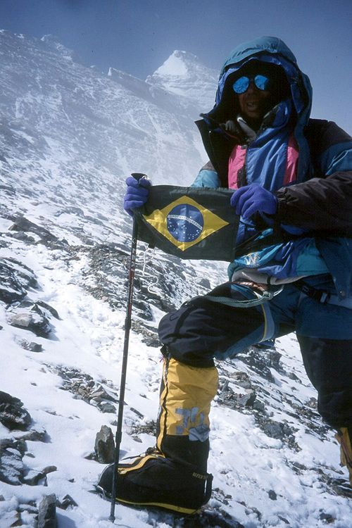 Paulo Coelho  em foto tirada a 8.300m no Everest (foto: Helena Coelho)