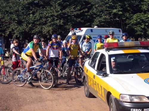 Passeio reuniu 80 ciclistas. (foto: Divulgação)