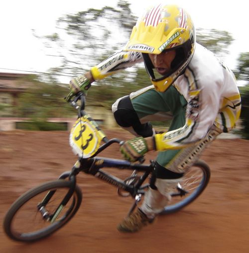 O piloto Alex Souza. (foto: Divulgação)