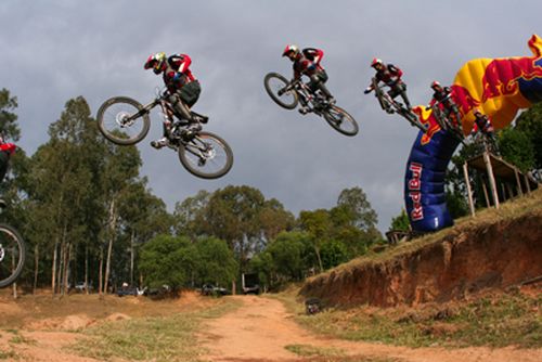 Bikers decidirão título no sábado. (foto: Divulgação)