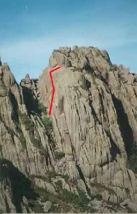 A via Oba Oba no Pico das Agulhas Negras. (foto: Fábio Guedes)