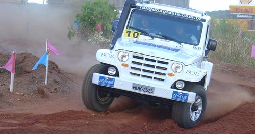 Jefferson Barbalho e Flávio França  os vencedores do Rally do Agreste 2005 na Graduados (foto: Haroldo Nogueira)