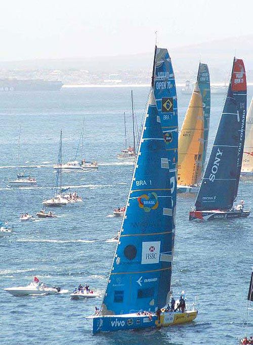 Brasil 1 na regata da Cidade do Cabo (foto: Divulgação/ ZDL)