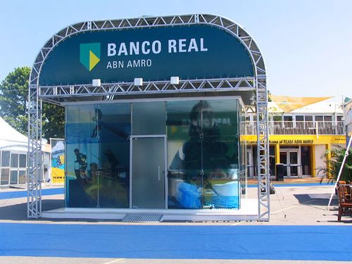 Estande do Banco Real no Race Village (foto: Daniel Costa/ www.webventure.com.br)