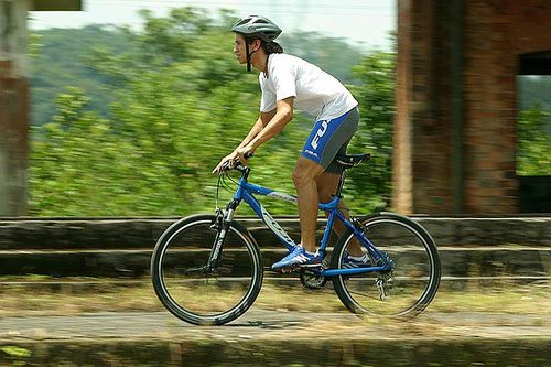 Ciclista intensifica treinamentos para expedição (foto: divulgação)