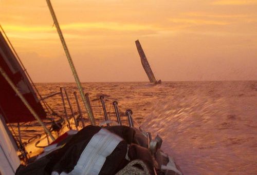 Piratas do Caribe quando ainda estavam na caça do Brasil 1 pelo terceiro lugar (foto: Divulgação/ VOR)