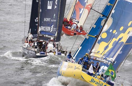 Brasil 1  Ericsson e Brunel na largada da sétima perna (foto: Oskar Kihlborg/ VOR)