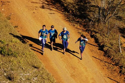 Equipe na perna de trekking (foto: David Santos Jr./Brasil Wild)