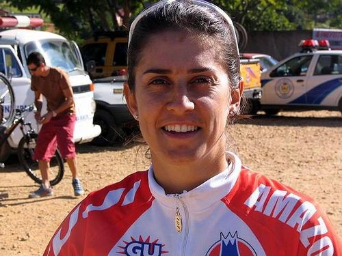 A biker Roberta Stopa (foto: Debora de Lucas/ www.webventure.com.br)