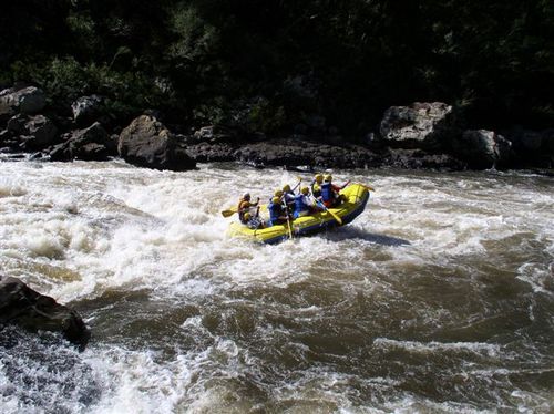 Rafting no Rio da Prata (foto: Divulgação Tosi Matti)