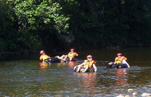 Águas calmas do Rio Nhundiaquara (foto: Calango Expedições)