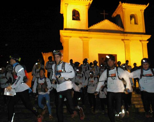 Largada ocorreu no início da madrugada. (foto: Divulgação)