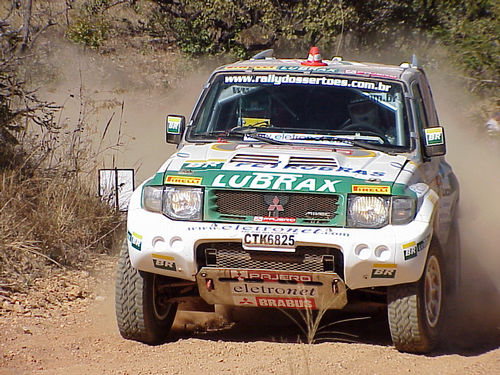 Pajero de Klever na primeira especial do Sertões (foto: André Chaco/Webventure)