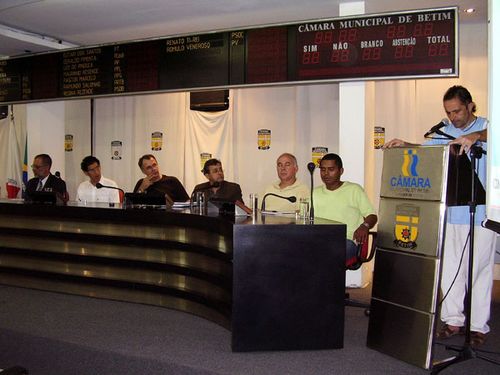 Palestrantes falam sobre questões ambientais (foto: Divulgação Zé do Pedal)