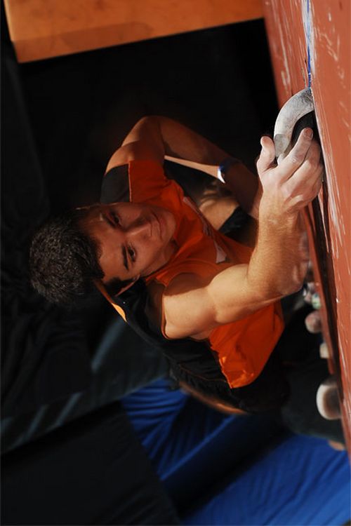 César Grosso venceu o Brasileiro de Dificuldade e o Open de Boulder (foto: Theo Ribeiro/ www.webventure.com.br)