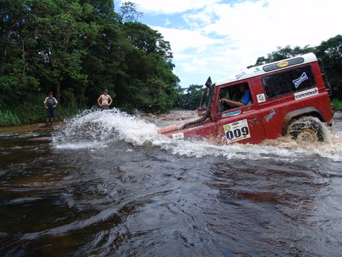 Prova contou com 48 carros. (foto: Divulgação)