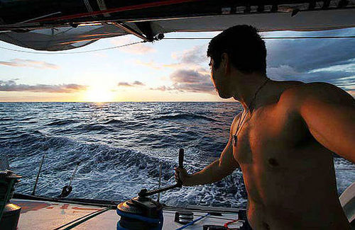 Kojiro enfrenta calor forte na costa brasileira (foto: onEdition/ 5 Oceans)