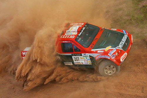 Maurício e Clécio lideram entre os carros. (foto: Donizetti Castilho/ www.webventure.com.br)