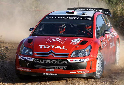 Loeb lidera o campeonato com seu Citröen. (foto: Divulgação)