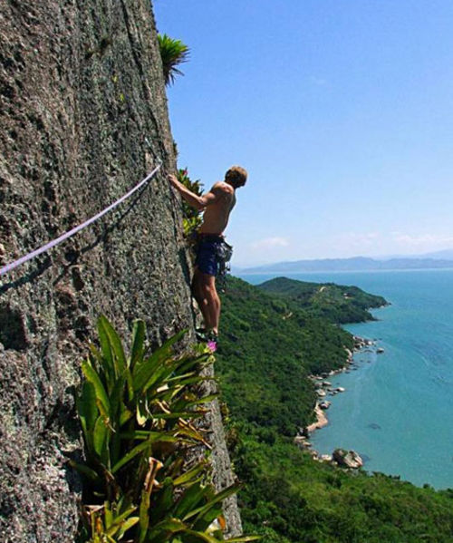 Serão 20 vias  entre antigos top ropes e novas linhas. (foto: Divulgação)