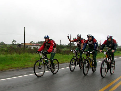 SOS pedalou forte rumo à vitória (foto: Roberta Spiandorim/ www.webventure.com.br)