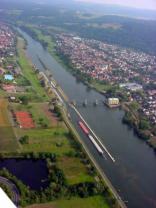 Vista aérea de Elsenfeld  na Alemanha (foto: )