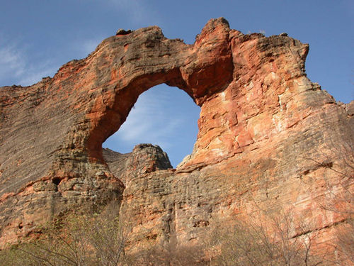 Pedra Furada  uma das principais belezas da cidade (foto: Divulgação)