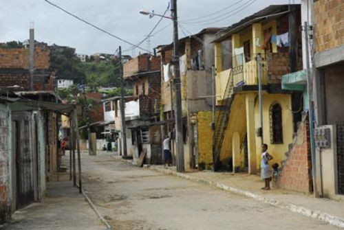 Comunidades carentes tiveram exames para vista na primeira fase (foto: Instituto Brasil Solidário)