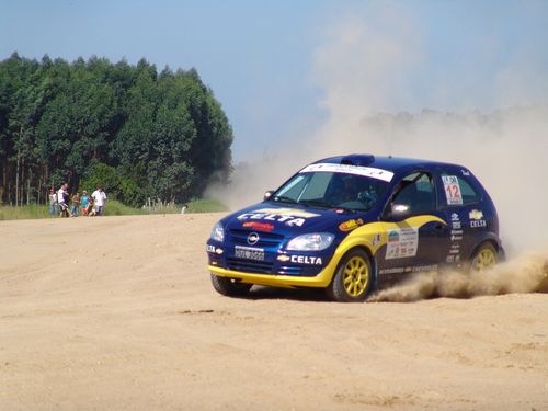 Rali no Rio Grande do Sul espera reunir 25 carros. (foto: Divulgação)