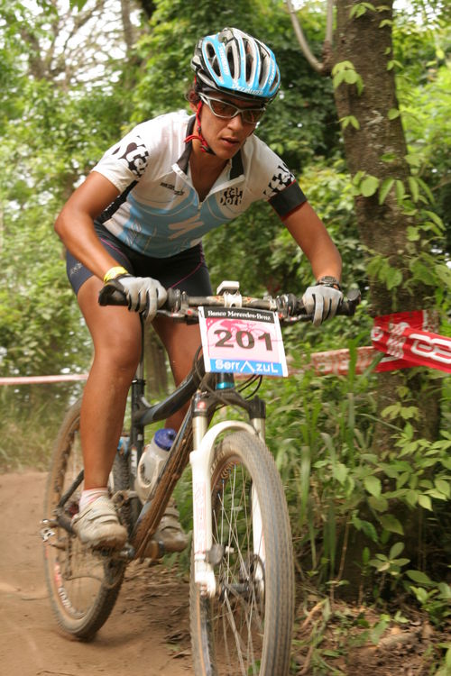 Adriana Nascimento estreou a nova bike (foto: Thiago Padovanni/ www.webventure.com.br)