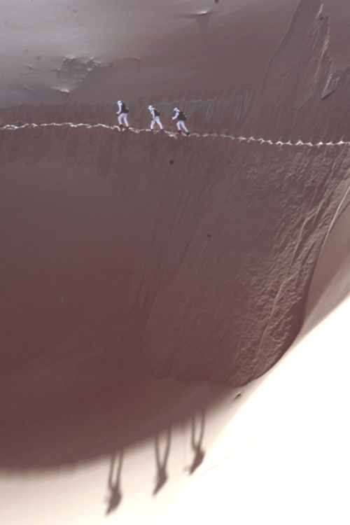 Ontem  equipes percorreram 87 km pelo deserto (foto: Divulgação/ Abu Dhabi Challenge)