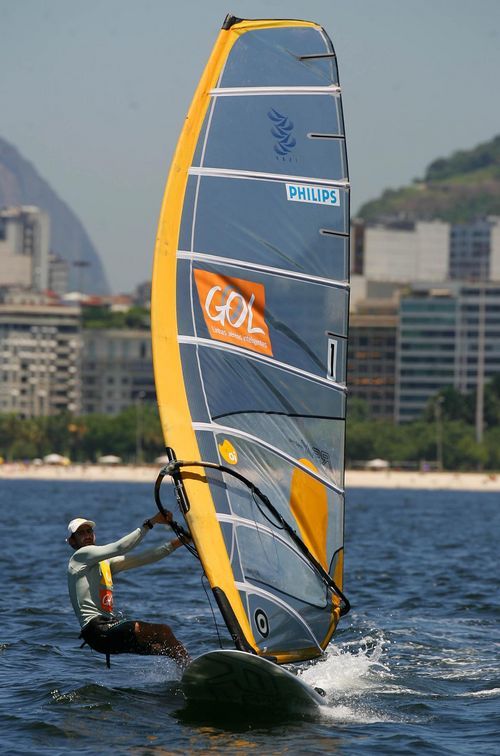 Bimba havia ganho as quatro primeiras regatas da Seletiva Brasil (foto: Divulgação/ Márcio Rodrigues/ZDL)