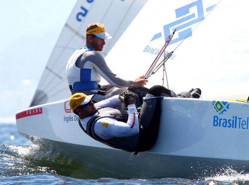 Scheidt e Prada desbancam Lars e Jordão e garantem vaga em Pequim (foto: Divulgação ZDL)