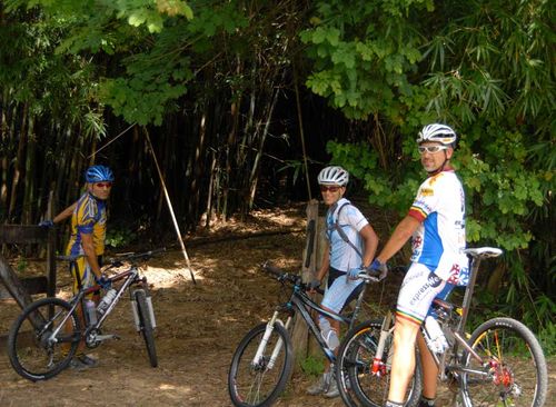 Mario Roma  Adriana Nascimento e Odair Pereira acompanharão participantes em 40 km de trilha (foto: Divulgação)