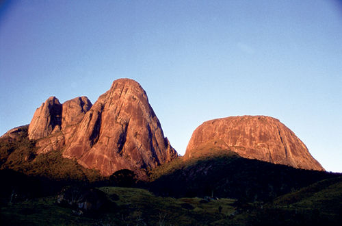 Amanhecer nos Três Picos (foto: Filippo Croso)