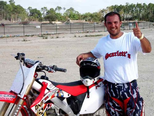 Zé Hélio na pista de motocross na Flórida. (foto: Divulgação)