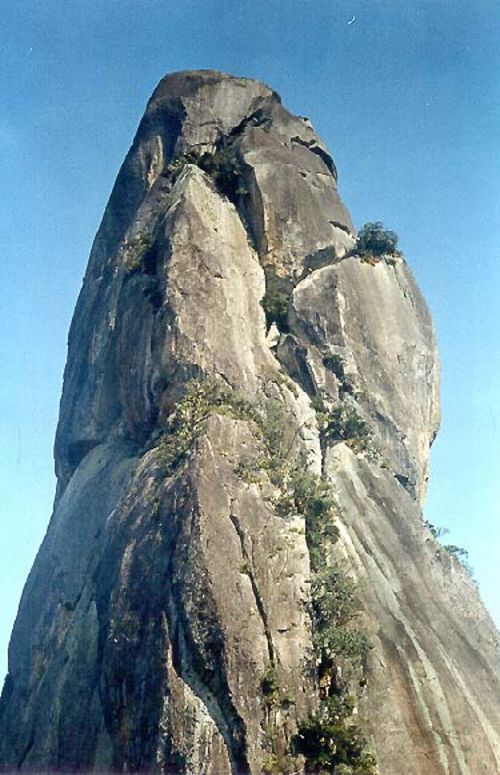 O Dedo-de-Deus é uma das atrações da Serra dos Órgãos (foto: Márcio Ribeiro)