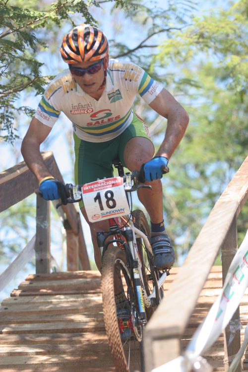 Rubens Donizete é um dos favoritos no GP Ravelli (foto: Amana Salles/ www.webventure.com.br)