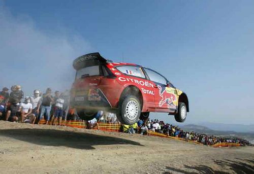 Loeb teve seu carro atingido por pedras na Etapa da Austrália (foto: Francois Baudin/DPPI)