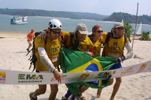 Lontra Radical é o Brasil bem colocado na EMA 2001 (foto: Gustavo Mansur)