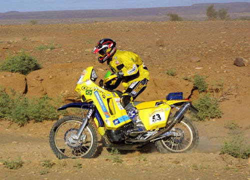 Armando corria seu primeiro Dakar. (foto: Ricardo Ribeiro)