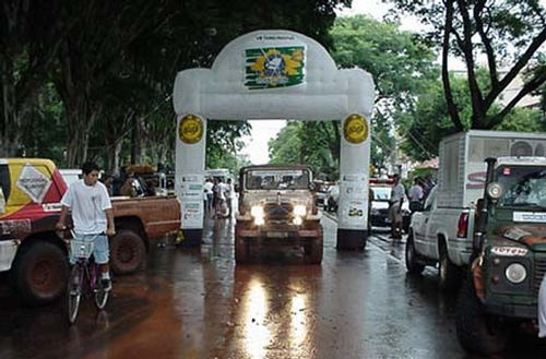 Chuva veio no final da tarde e complicou a vida dos pilotos (foto: Luiz Augusto Pelisson)