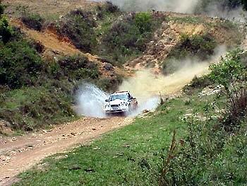 Mitsubishi de Luciano Braga  campeão em 99 (foto: Simone Palladino)